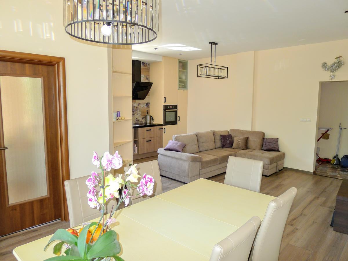 Sea Garden Lux Apartment Varna Extérieur photo