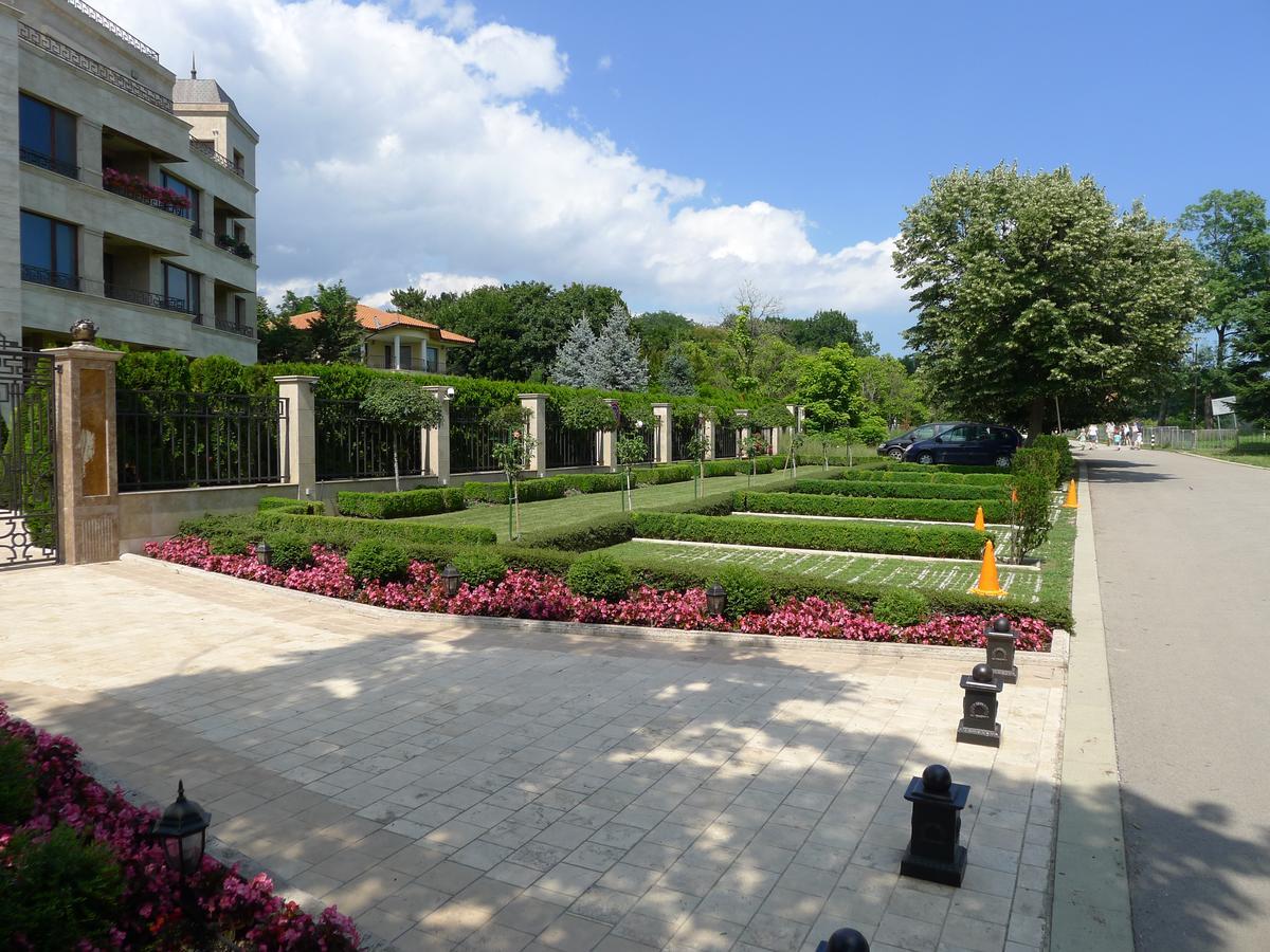 Sea Garden Lux Apartment Varna Extérieur photo