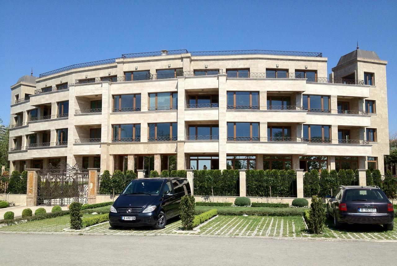 Sea Garden Lux Apartment Varna Extérieur photo